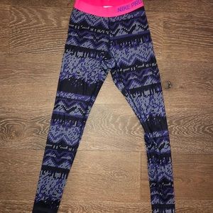 NIKE LEGGINGS